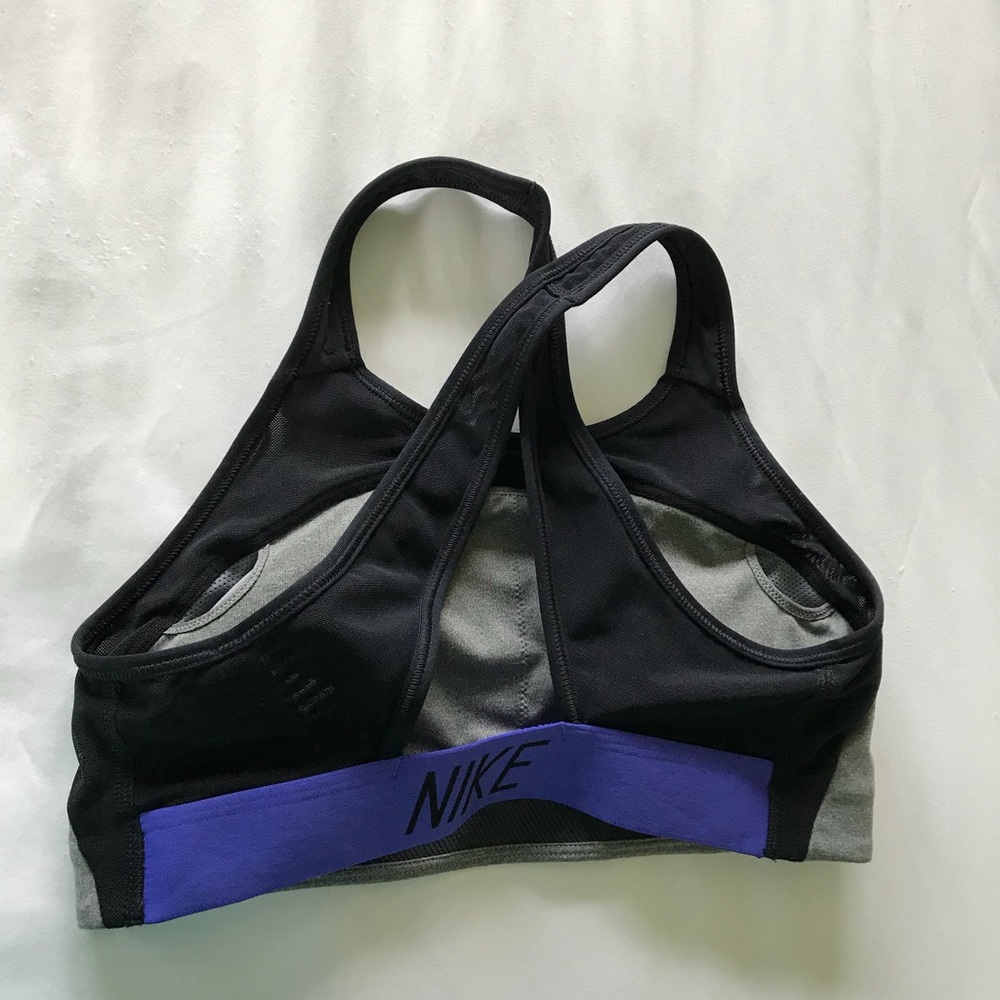 Nike sports bra